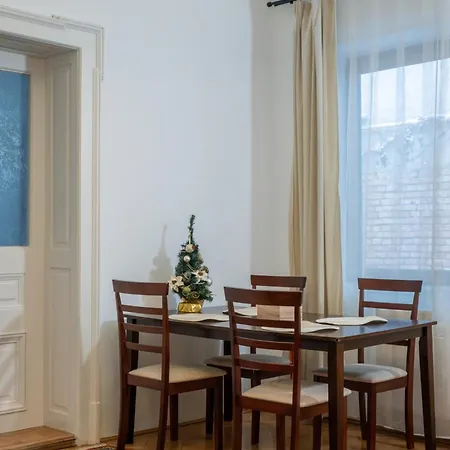 Lägenhet Casa Puscariu *